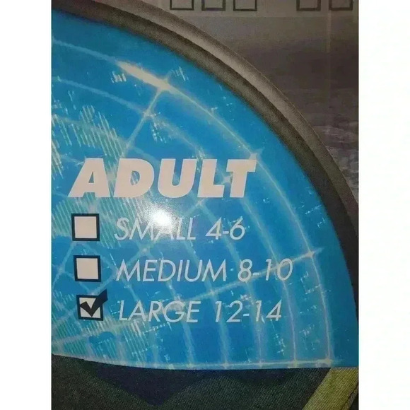 Pretty Paratrooper - Picture 4 of 4